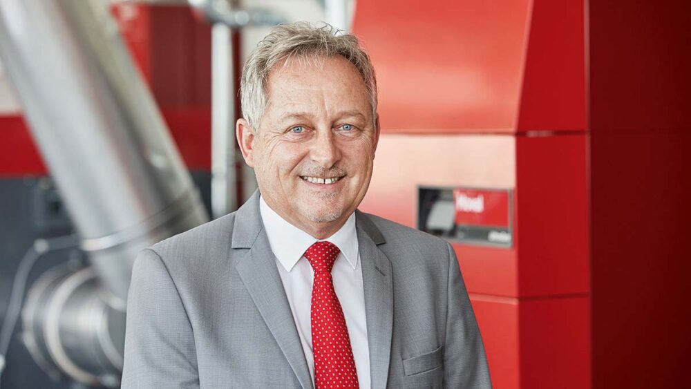 Business portrait - Stephan Eder - Edited.jpg